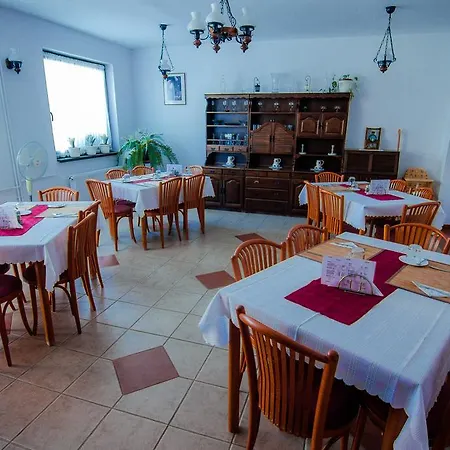 Hrc Panzio Hotel 3*