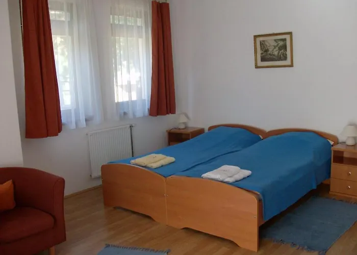 Otel Hrc Panzio